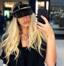 Charger l'image dans la galerie, Visière Dior

