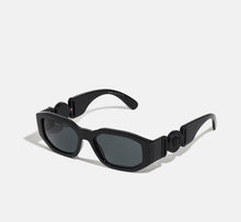 Charger l'image dans la galerie, Lunettes de soleil Versace
