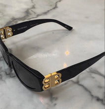 Charger l'image dans la galerie, Lunettes de soleil Balenciaga
