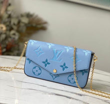 Load image into Gallery viewer, Louis Vuitton Félicie clutch
