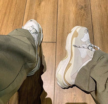 Load image into Gallery viewer, Balenciaga Triple S
