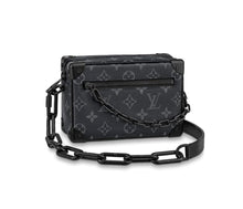 Charger l'image dans la galerie, Sacoche Louis Vuitton
