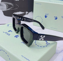 Charger l'image dans la galerie, Lunettes de soleil Off White
