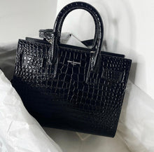 Charger l'image dans la galerie, Sac de Jour Yves Saint Laurent
