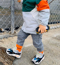Load image into Gallery viewer, Yeezy 700 Kids
