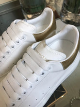 Load image into Gallery viewer, Alexander McQueen
