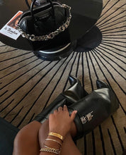 Charger l'image dans la galerie, Bottes Givenchy

