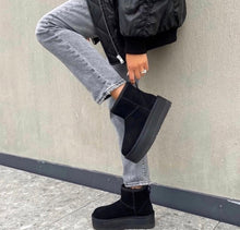 Load image into Gallery viewer, UGG Ultra Mini Platform Boots
