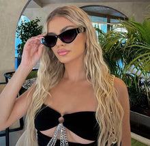 Charger l'image dans la galerie, Lunettes de soleil Fendi
