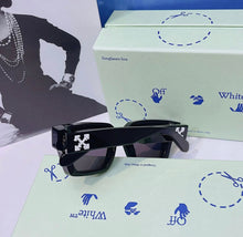 Charger l'image dans la galerie, Lunettes de soleil Off White
