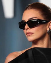 Charger l'image dans la galerie, Lunettes de soleil Balenciaga
